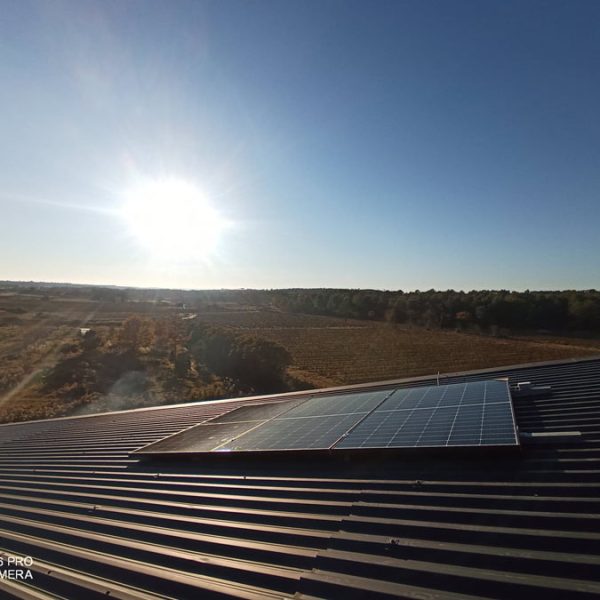 installations électriques autonomes sans raccordement EDF